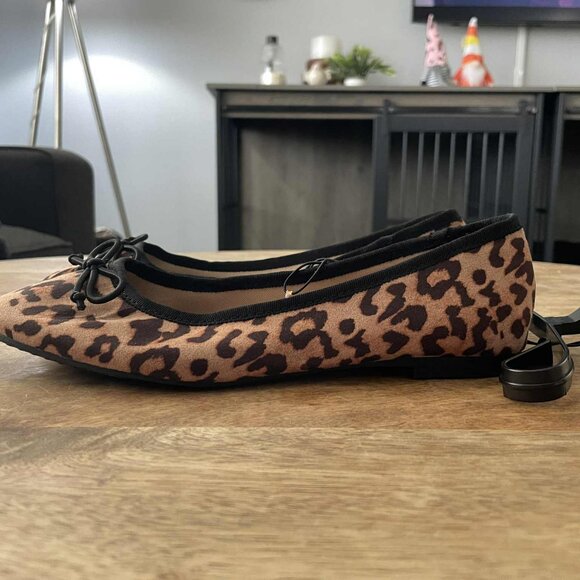 NEW Size 6 Leopard Pattern Ballet Flats-Shoes - Picture 4 of 6